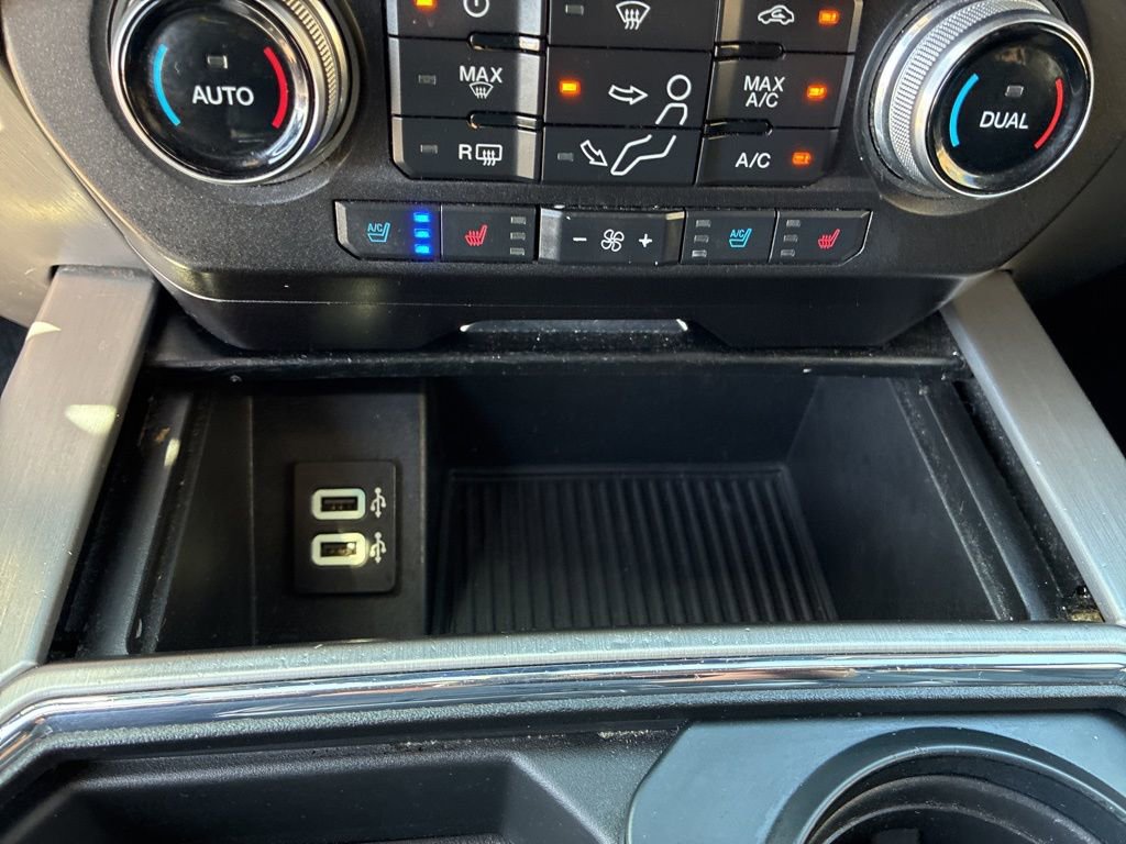 Certified 2019 Ford F250 Platinum w/ Platinum Ultimate Package AWD/4WD image 38