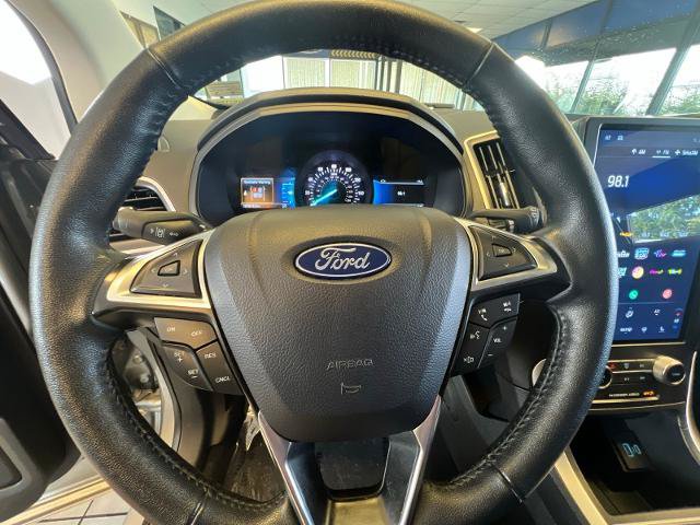 Certified 2024 Ford Edge SEL AWD/4WD image 18