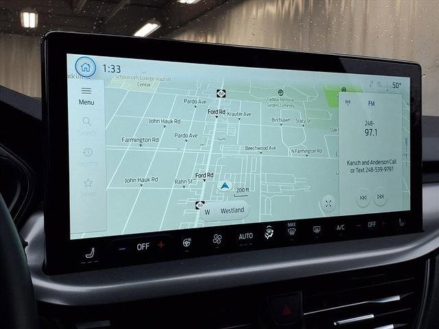 Certified 2025 Ford Escape SE w/ Class II Trailer Tow Package image 12