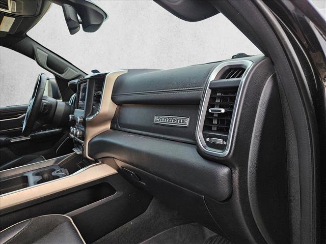 Used 2019 RAM 1500 Laramie w/ Sport Appearance Package AWD/4WD image 18