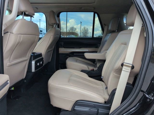 Certified 2024 Ford Expedition Limited image 14