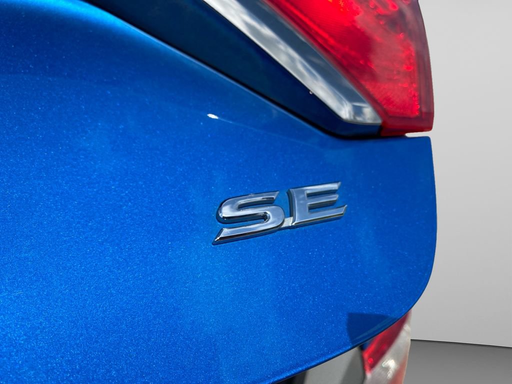 Used 2017 Toyota Camry SE FWD image 18