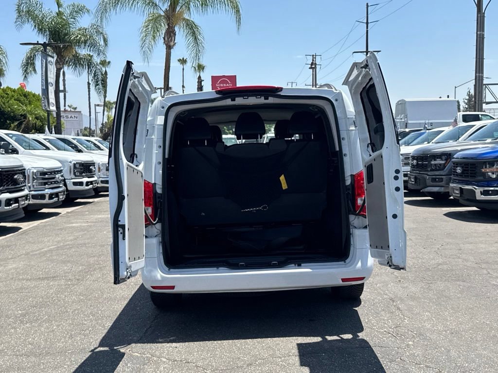 Used 2023 Mercedes-Benz Metris Passenger image 18