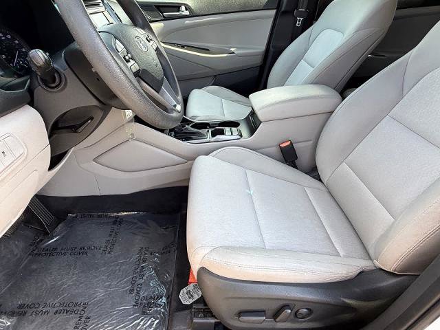 Used 2017 Hyundai Tucson SE w/ SE Popular Package 02 AWD/4WD image 13