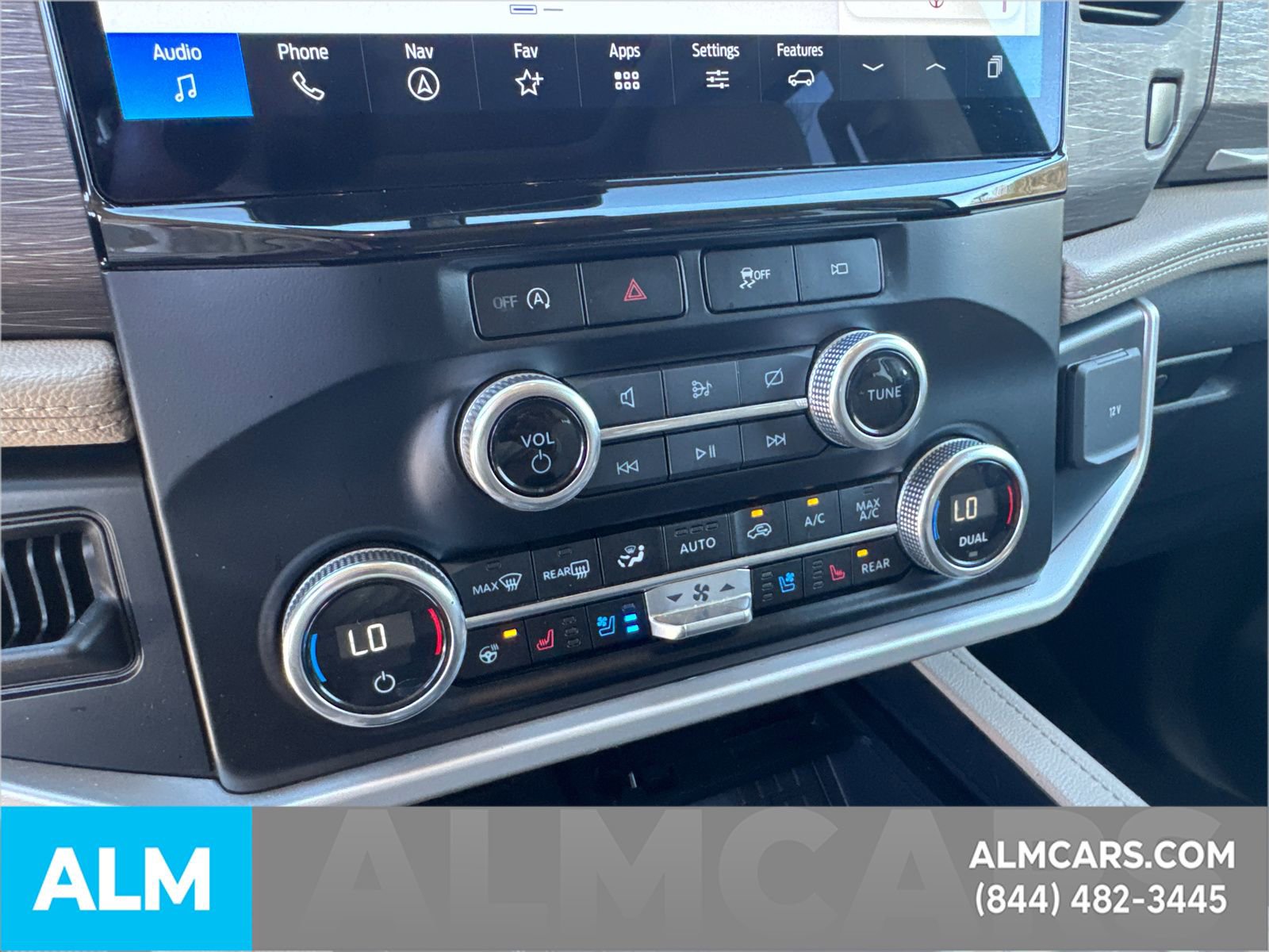 Certified 2024 Ford Expedition Limited image 37