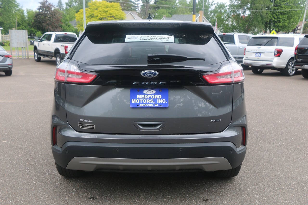 Certified 2023 Ford Edge SEL w/ Convenience Package AWD/4WD image 4