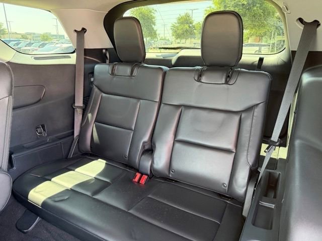 Certified 2021 Ford Explorer XLT w/ Equipment Group 202A RWD image 21