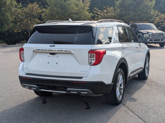 Certified 2023 Ford Explorer XLT w/ Equipment Group 202A image 5