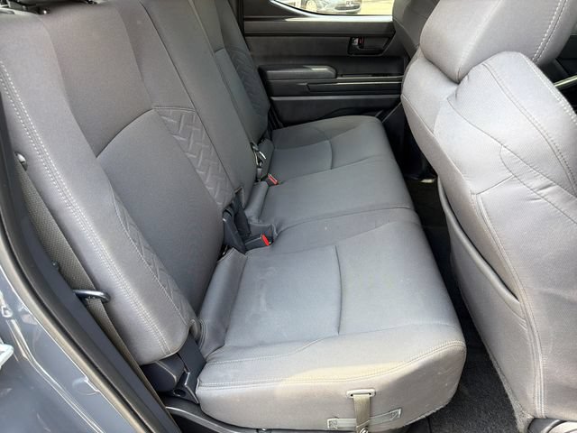 Used 2025 Toyota Tacoma SR5 AWD/4WD image 15