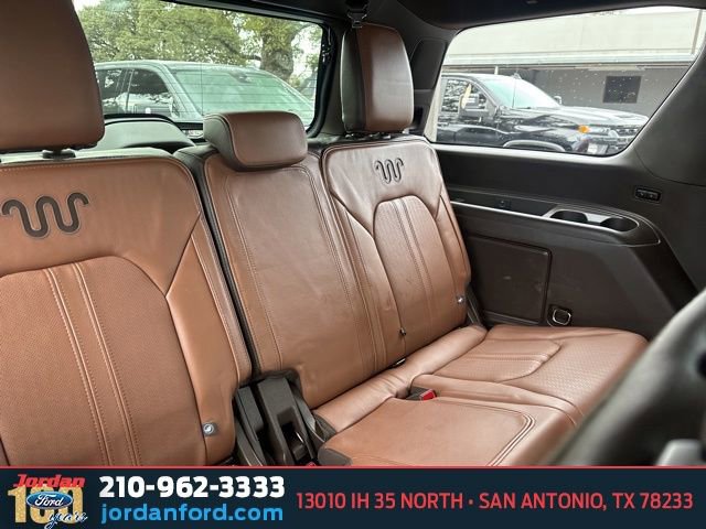 Certified 2022 Ford Expedition King Ranch image 12