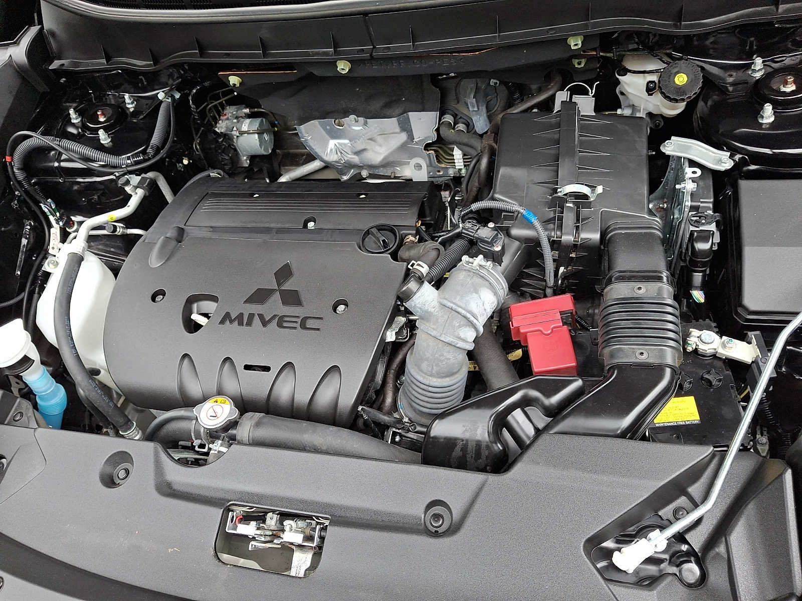 Used 2025 Mitsubishi Outlander Sport LE AWD/4WD image 26