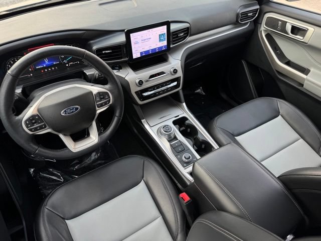 Certified 2023 Ford Explorer XLT w/ Equipment Group 202A AWD/4WD image 12