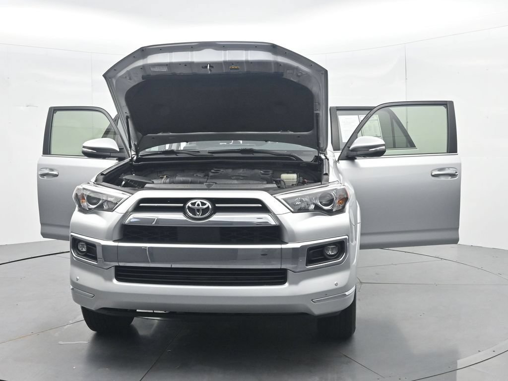 Used 2021 Toyota 4Runner Limited AWD/4WD image 59