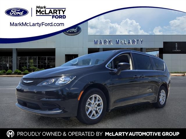 Used 2022 Chrysler Voyager LX