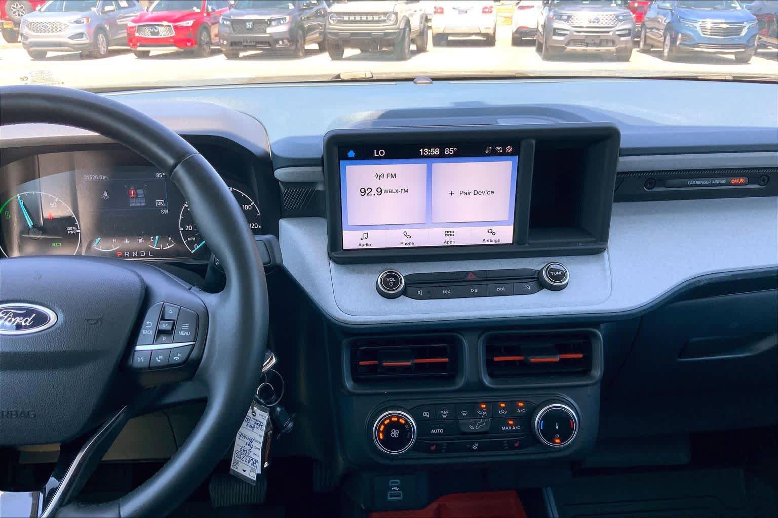 Certified 2024 Ford Maverick XLT w/ XLT Luxury Package FWD image 7