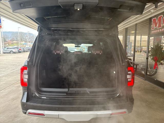 Certified 2023 Ford Expedition Limited image 24
