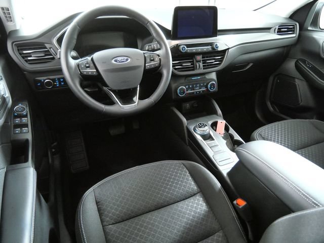 Certified 2025 Ford Escape Active w/ Cold Weather Package AWD/4WD image 4