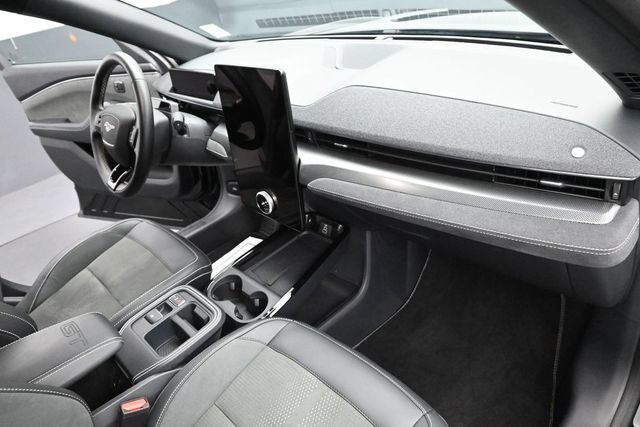 Certified 2025 Ford Mustang Mach-E GT AWD/4WD image 28