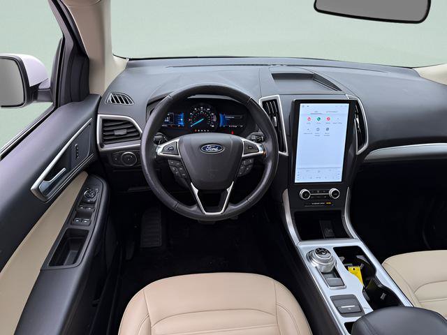 Certified 2022 Ford Edge SEL w/ Convenience Package AWD/4WD image 7
