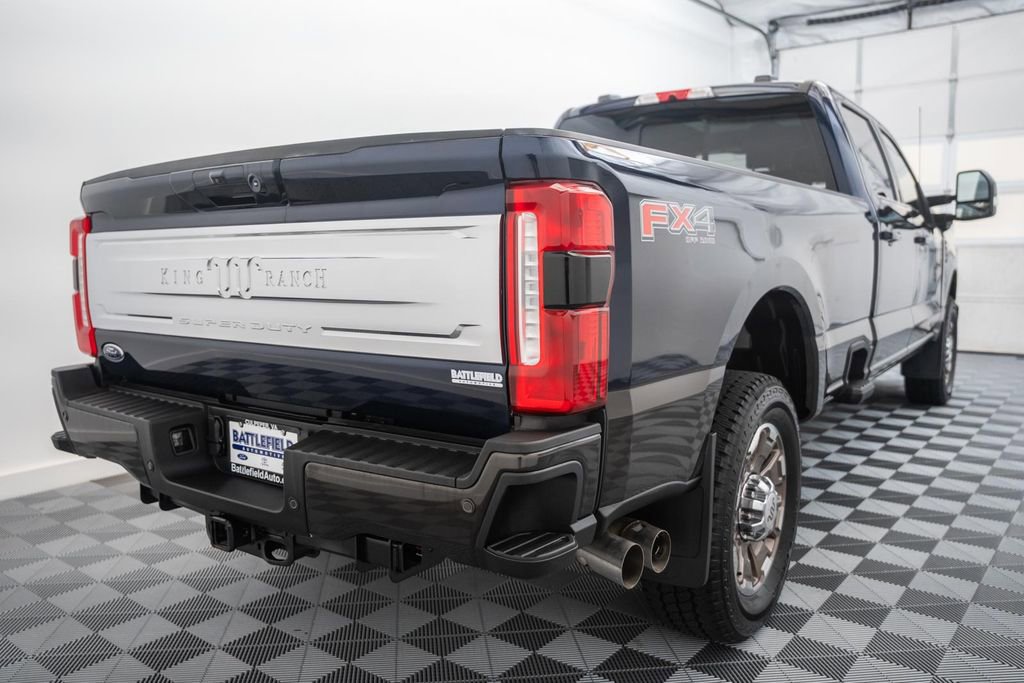 Certified 2025 Ford F250 King Ranch AWD/4WD image 5