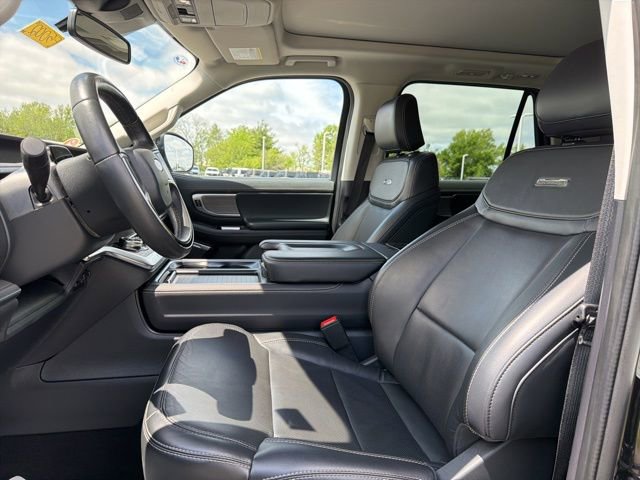 Certified 2025 Ford Expedition Platinum AWD/4WD image 33