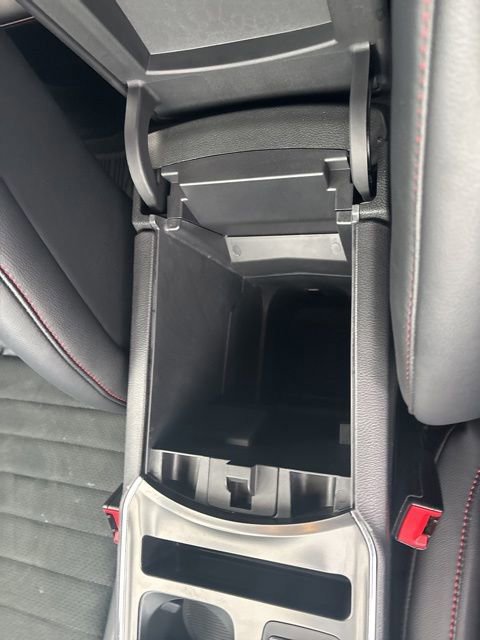 Certified 2024 Ford Edge ST-Line image 18