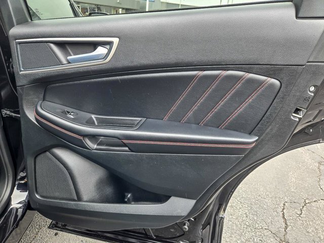 Certified 2024 Ford Edge ST-Line AWD/4WD image 30