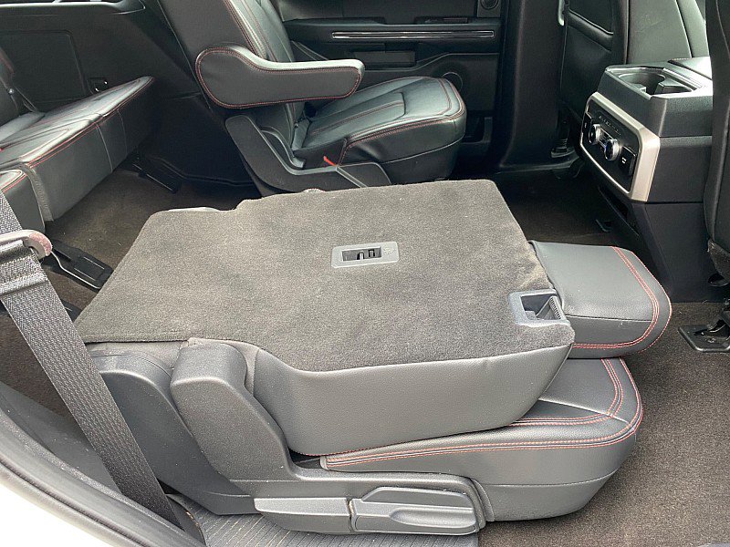 Certified 2023 Ford Expedition Limited image 39