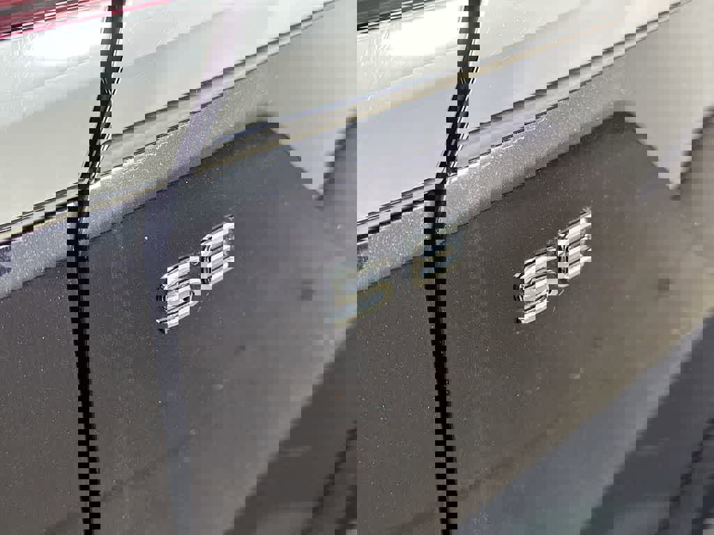 Used 2025 Volkswagen Atlas SE image 7