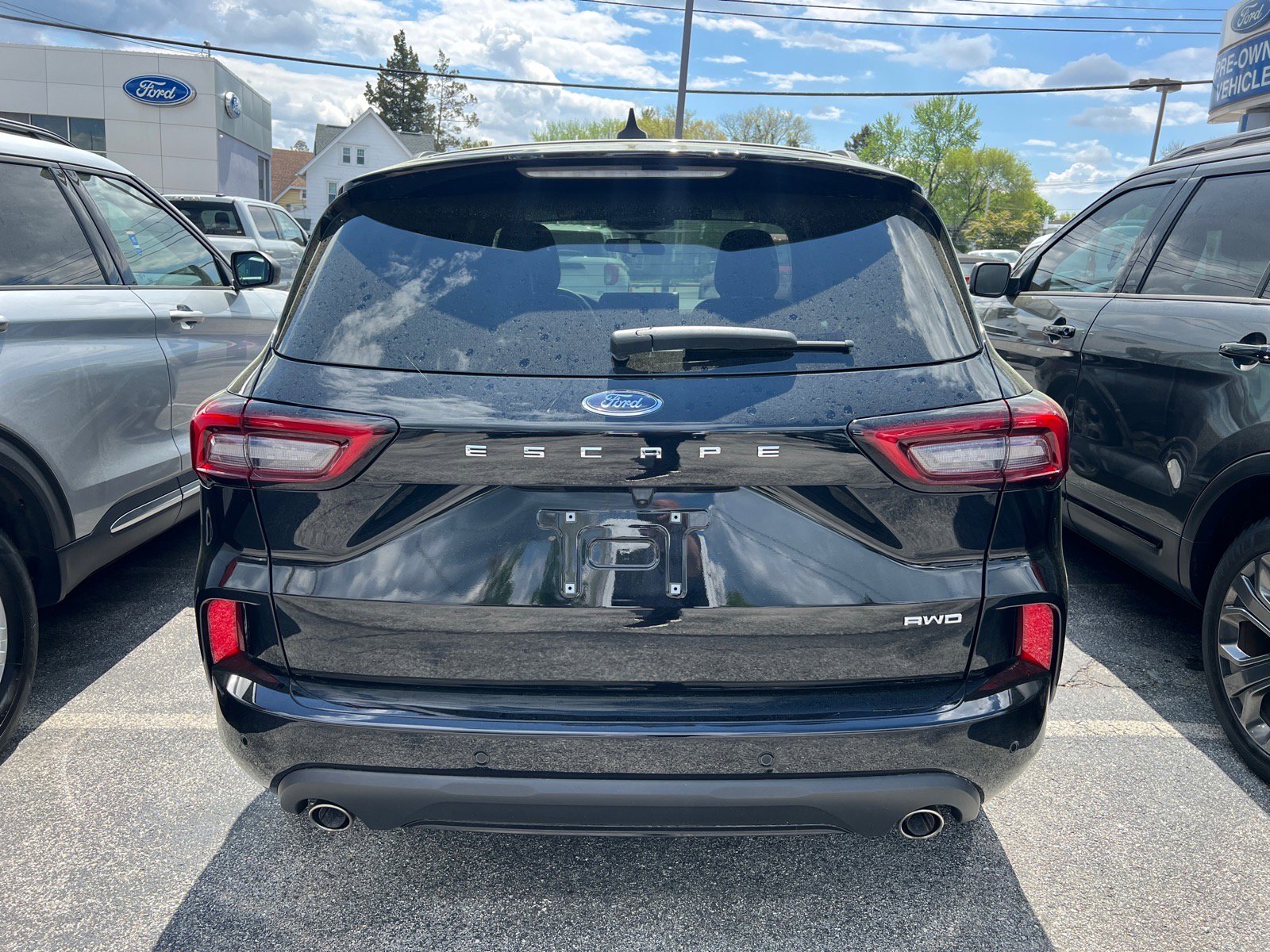 Certified 2023 Ford Escape ST-Line w/ Tech Pack #1 image 6