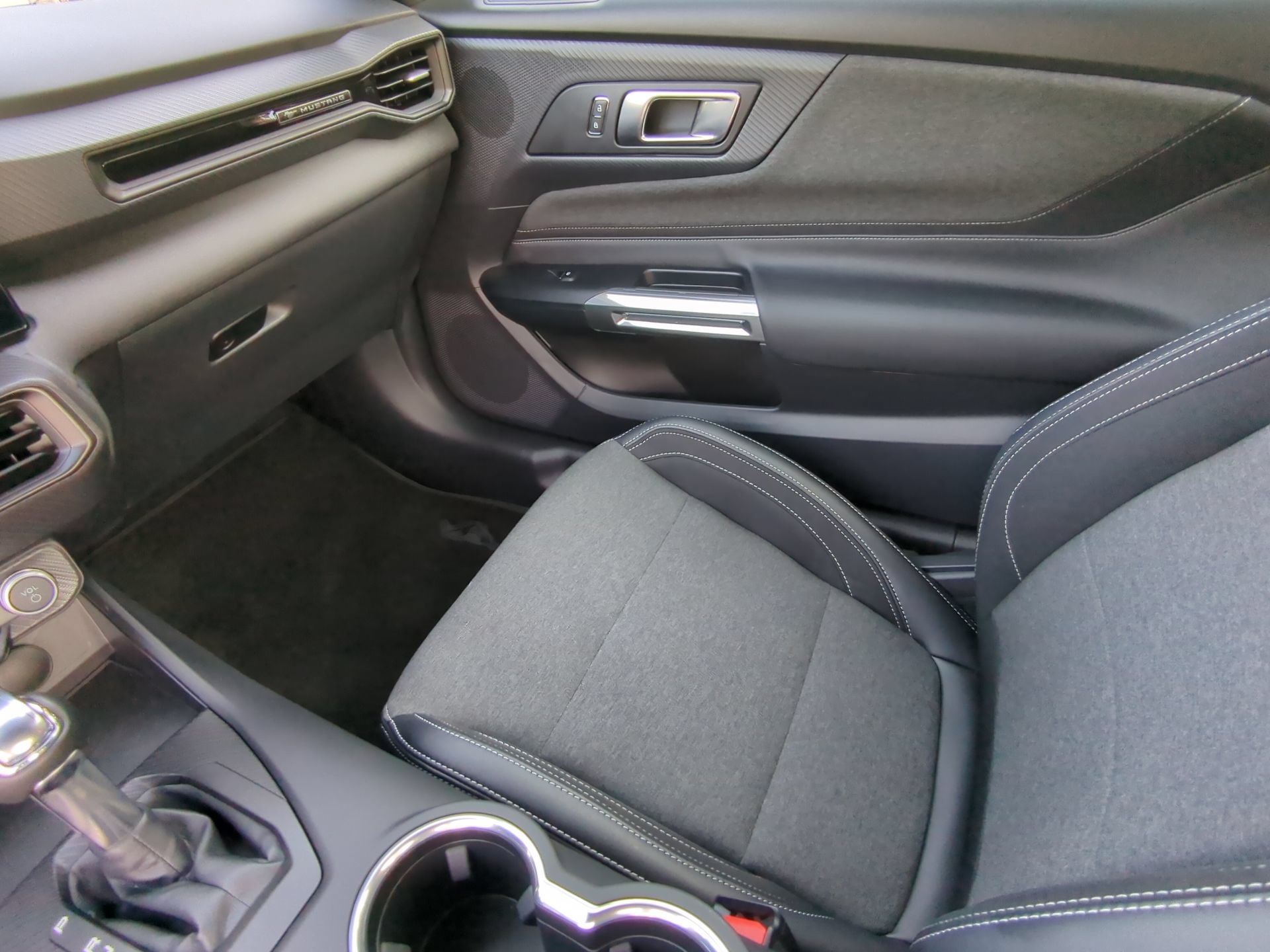 Certified 2026 Ford Mustang Coupe RWD image 51
