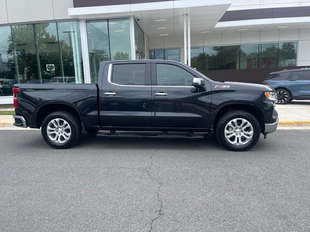 Used 2024 Chevrolet Silverado 1500 LTZ w/ LTZ Convenience Package II AWD/4WD image 10
