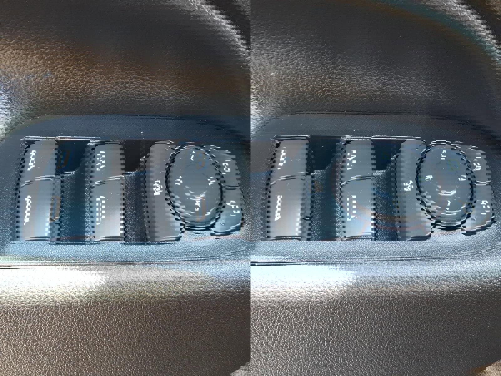 Used 2019 Chevrolet Equinox Premier image 23