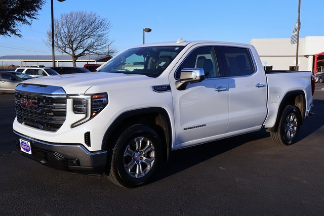 Used 2024 GMC Sierra 1500 SLT image 11