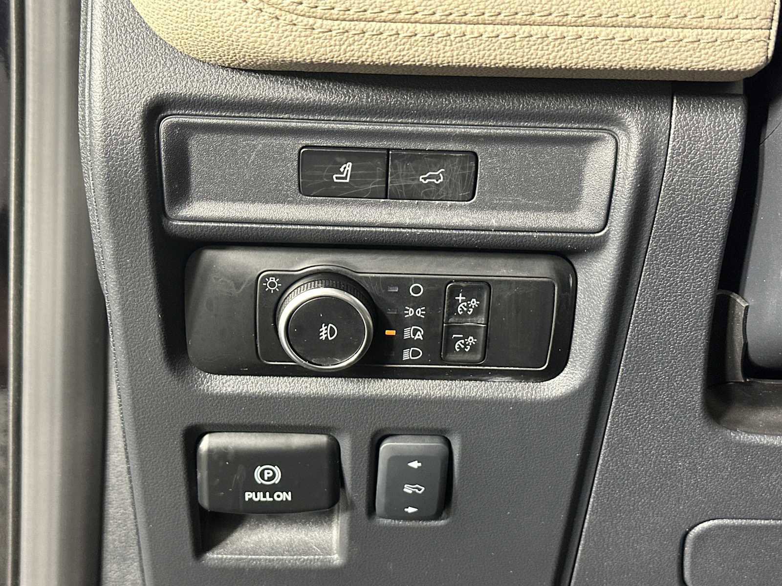 Certified 2024 Ford Expedition Max Limited image 25