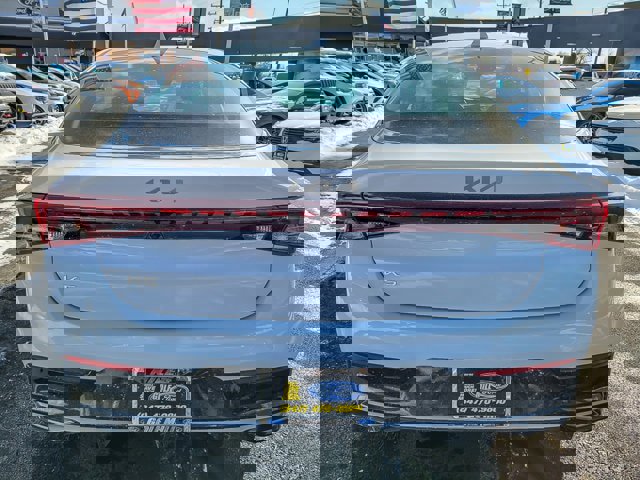 Used 2023 Kia K5 LXS image 4