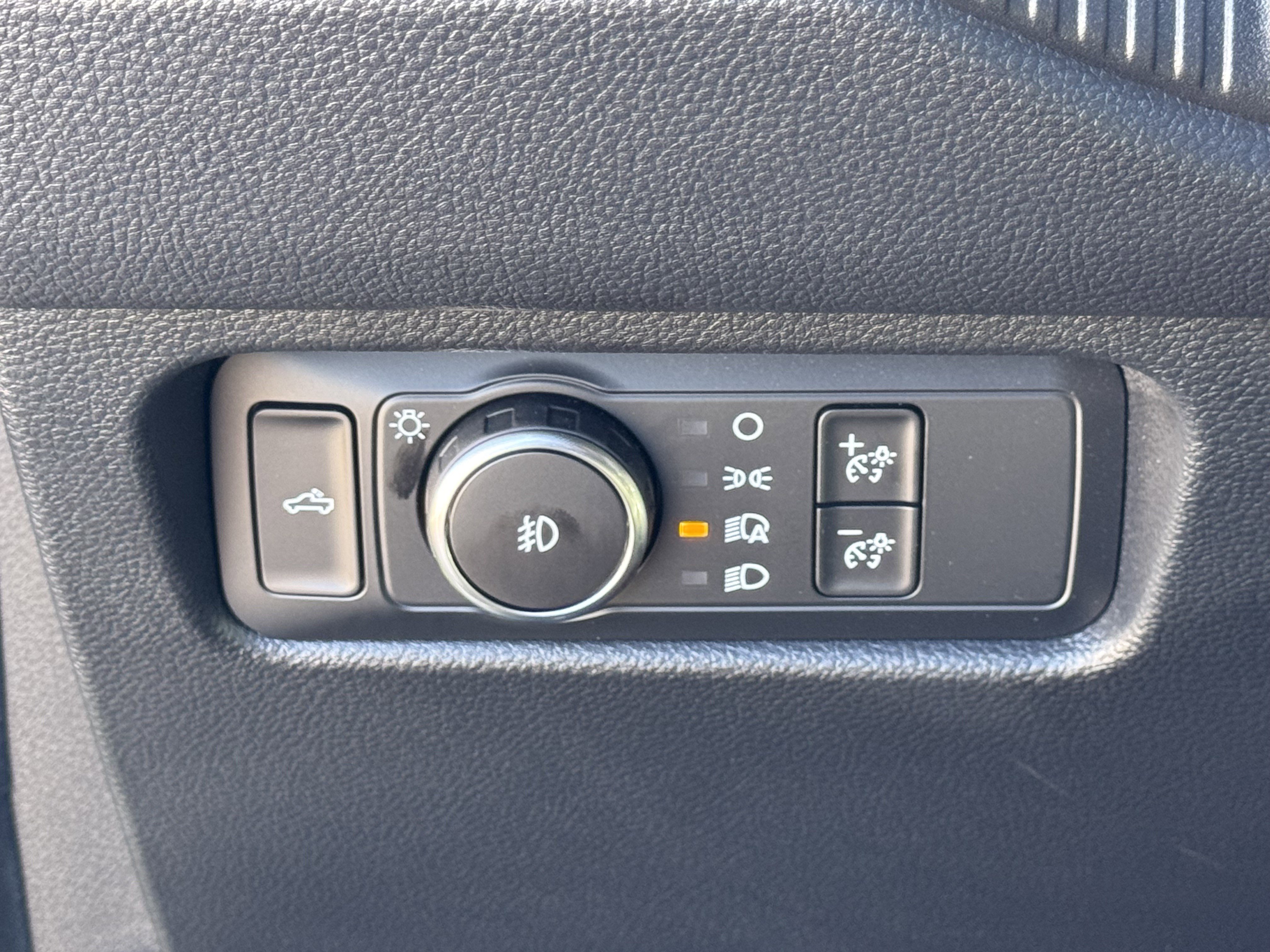 Certified 2024 Ford Ranger Lariat w/ Advanced Towing Package image 23