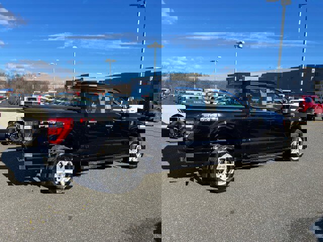 Certified 2023 Ford F150 XL w/ FX4 Off-Road Package image 3