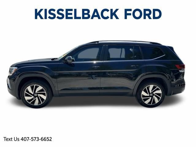 Used 2024 Volkswagen Atlas SE FWD image 2
