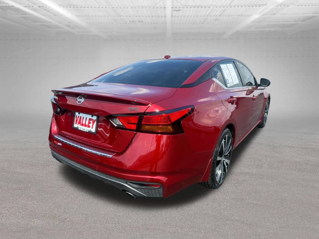 Used 2020 Nissan Altima 2.5 SR w/ Premium Package FWD image 7