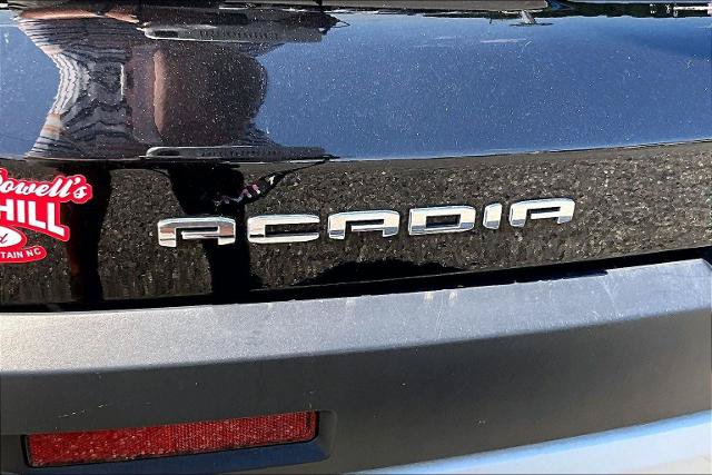 Used 2023 GMC Acadia SLE w/ LPO, Floor Liner Package FWD image 8