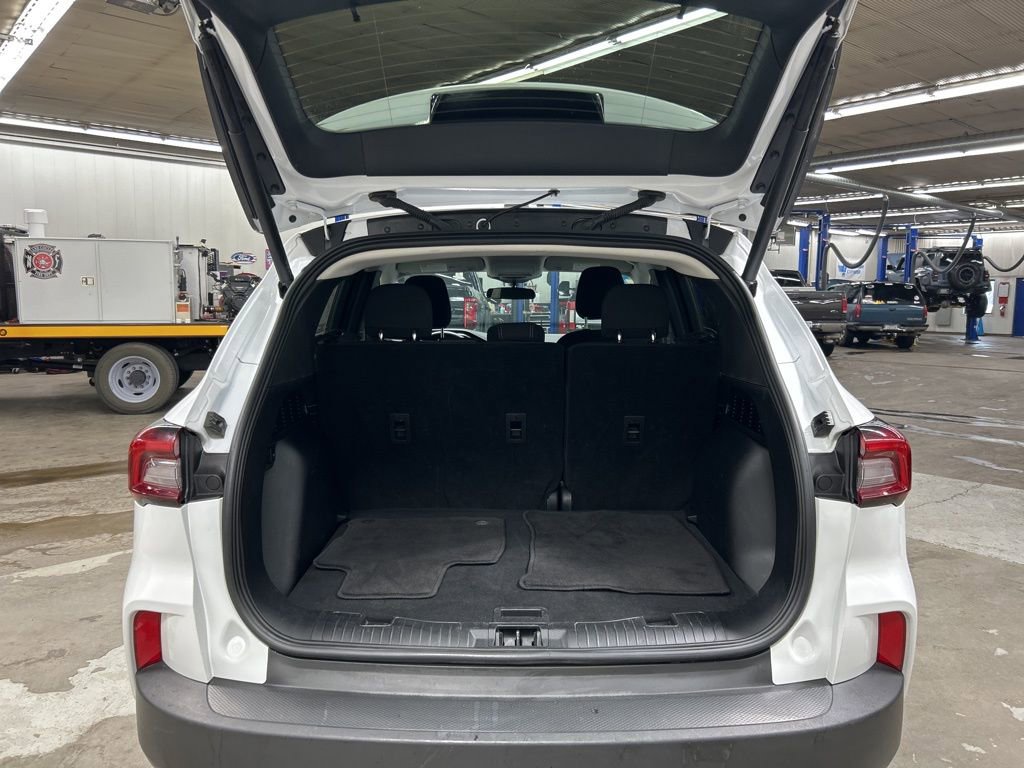 Certified 2024 Ford Escape Active image 5