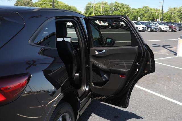 Certified 2023 Ford Escape ST-Line w/ Tech Pack #1 AWD/4WD image 31
