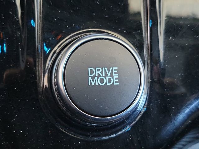 Certified 2025 Ford Explorer Platinum image 18