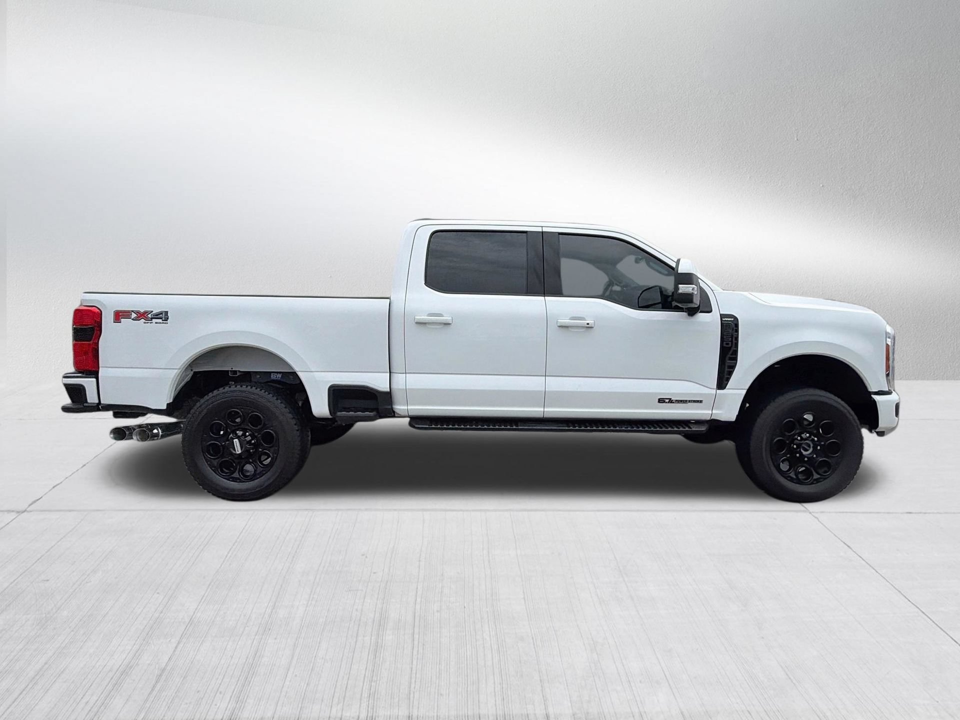 Certified 2023 Ford F250 Lariat w/ Lariat Ultimate Package AWD/4WD image 5