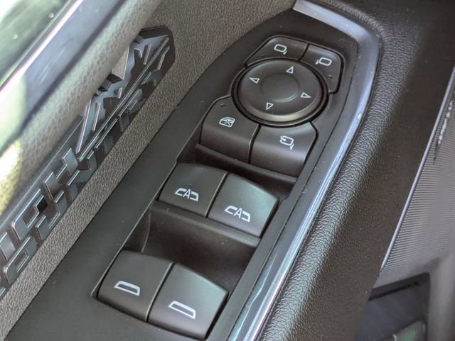 Used 2024 Chevrolet Silverado 1500 High Country w/ Midnight Edition AWD/4WD image 24
