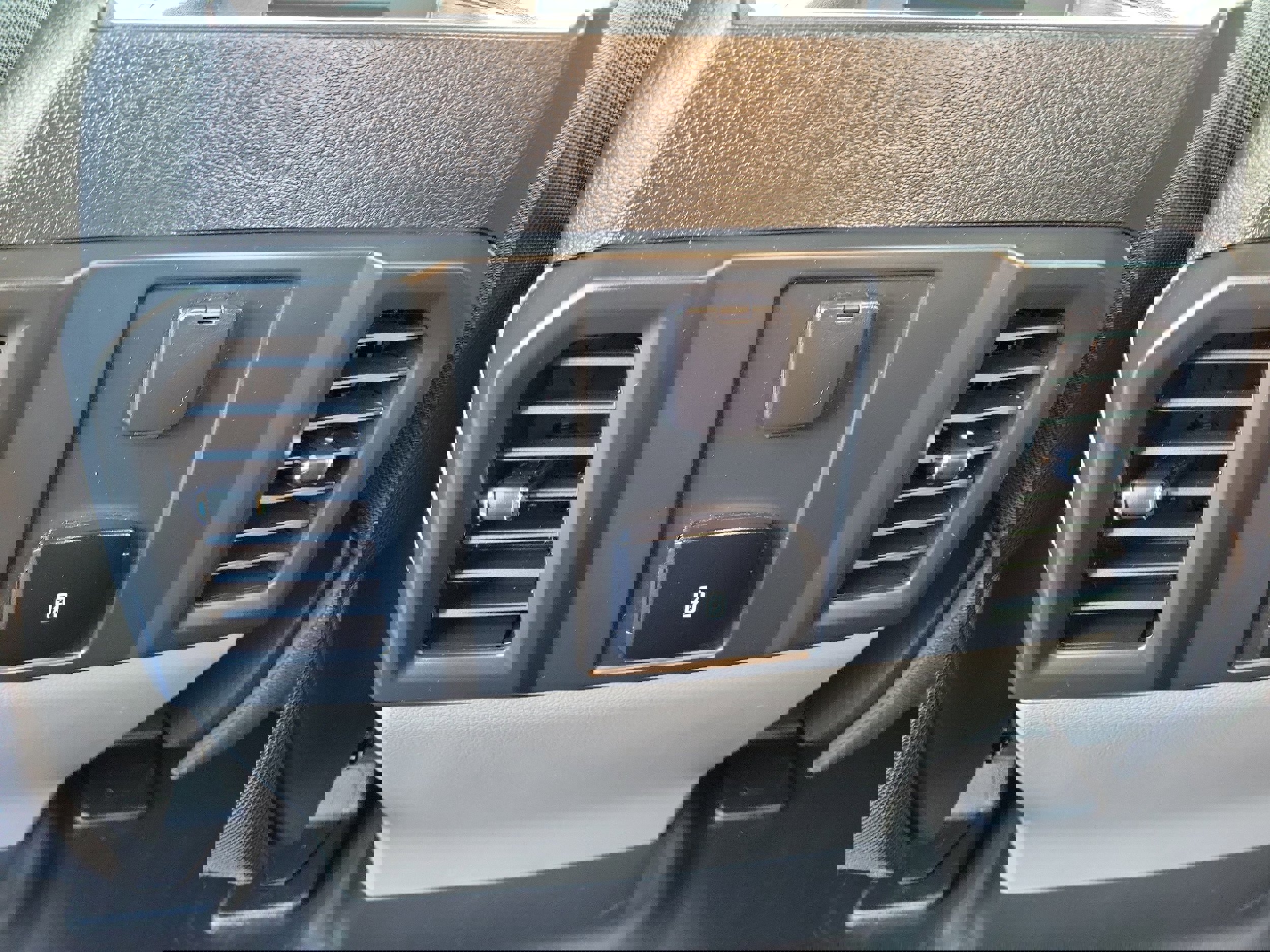 Certified 2019 Ford F150 XL w/ Equipment Group 101A Mid image 12