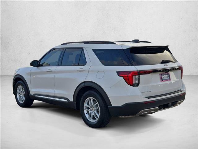 Certified 2025 Ford Explorer Active w/ Active Comfort Package RWD image 8