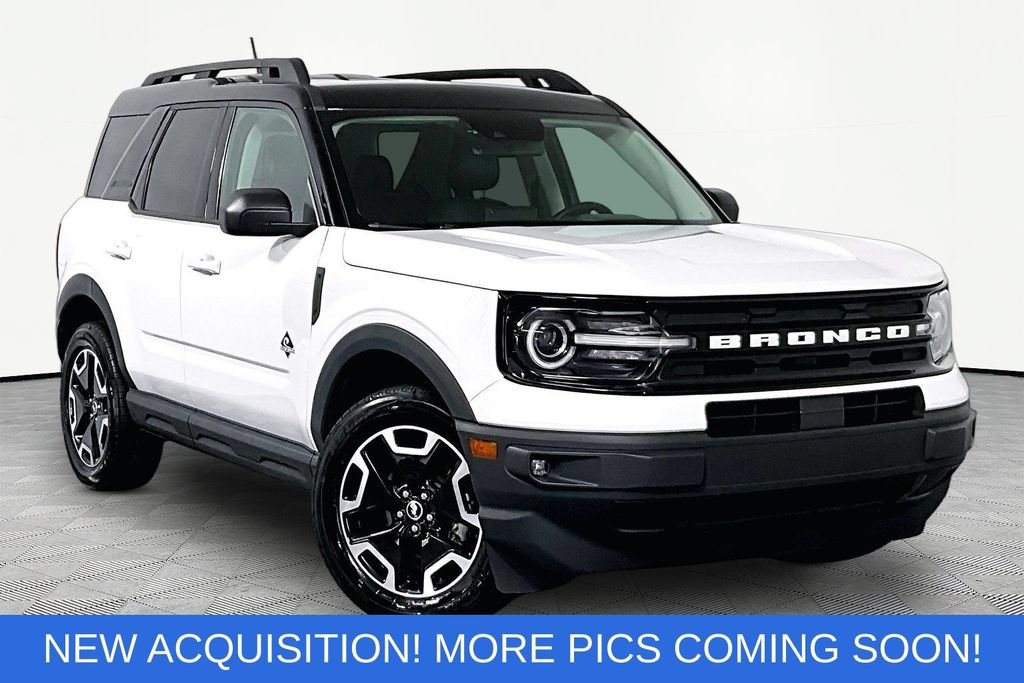 Certified 2024 Ford Bronco Sport Outer Banks w/ Tech Package AWD/4WD image 1