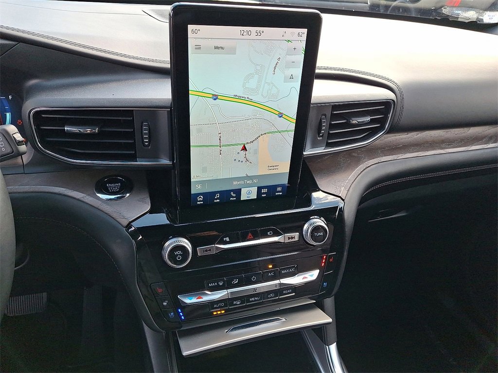 Certified 2023 Ford Explorer Platinum w/ Premium Technology Package image 16